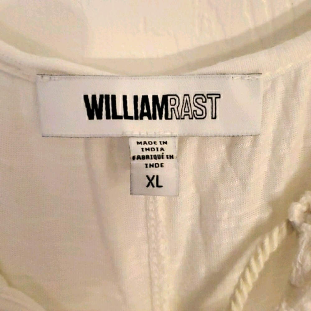 💥William Rast Ruffle White Cold Shoulder Top💥 - Picture 4 of 4